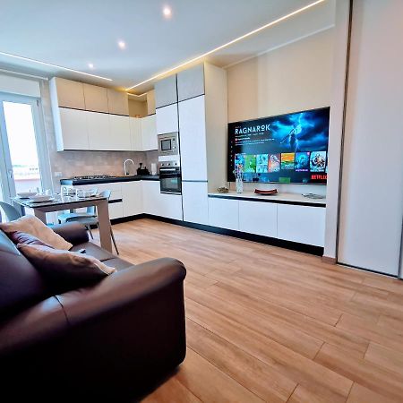 Attico Belvedere Centralissimo Vista Mare Appartement Termoli Buitenkant foto